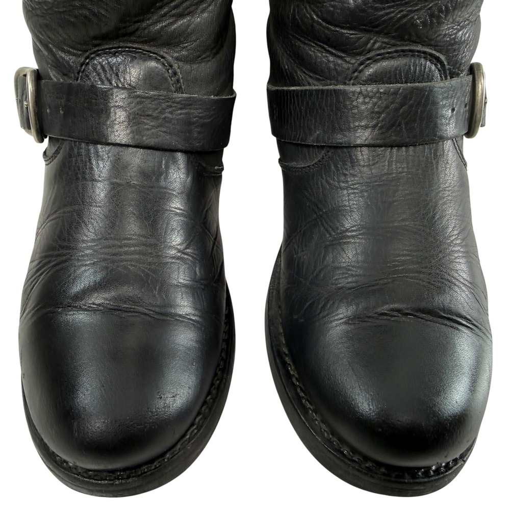 Shoes - Picture 4 of 12